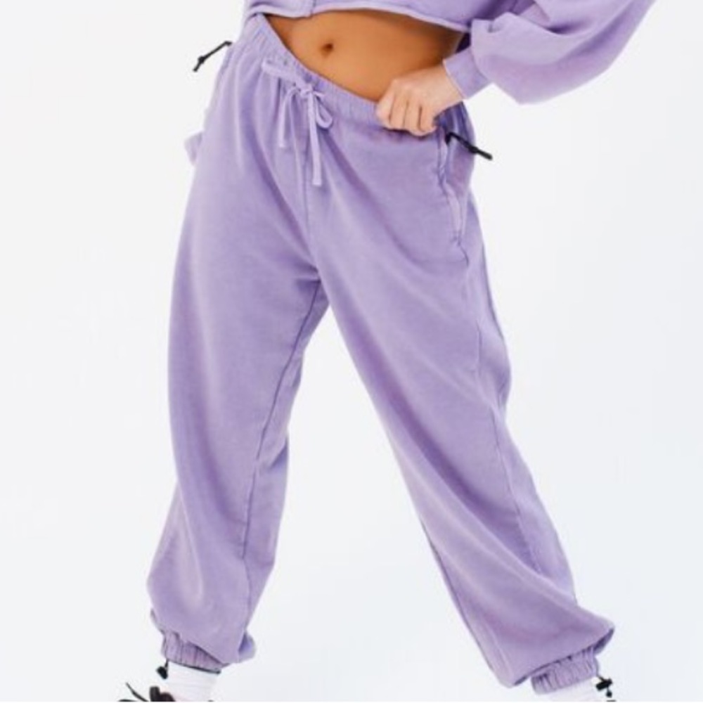 ACTIVATE Bungee Boyfriend Joggers | Garage